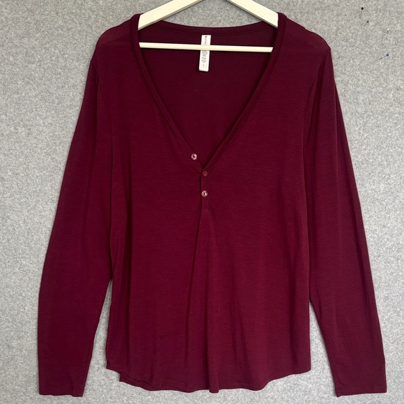 Athleta Tops - Athleta Nighttime Bliss Sleep  Long Sleeve V-Neck Women Top LG Burgandy